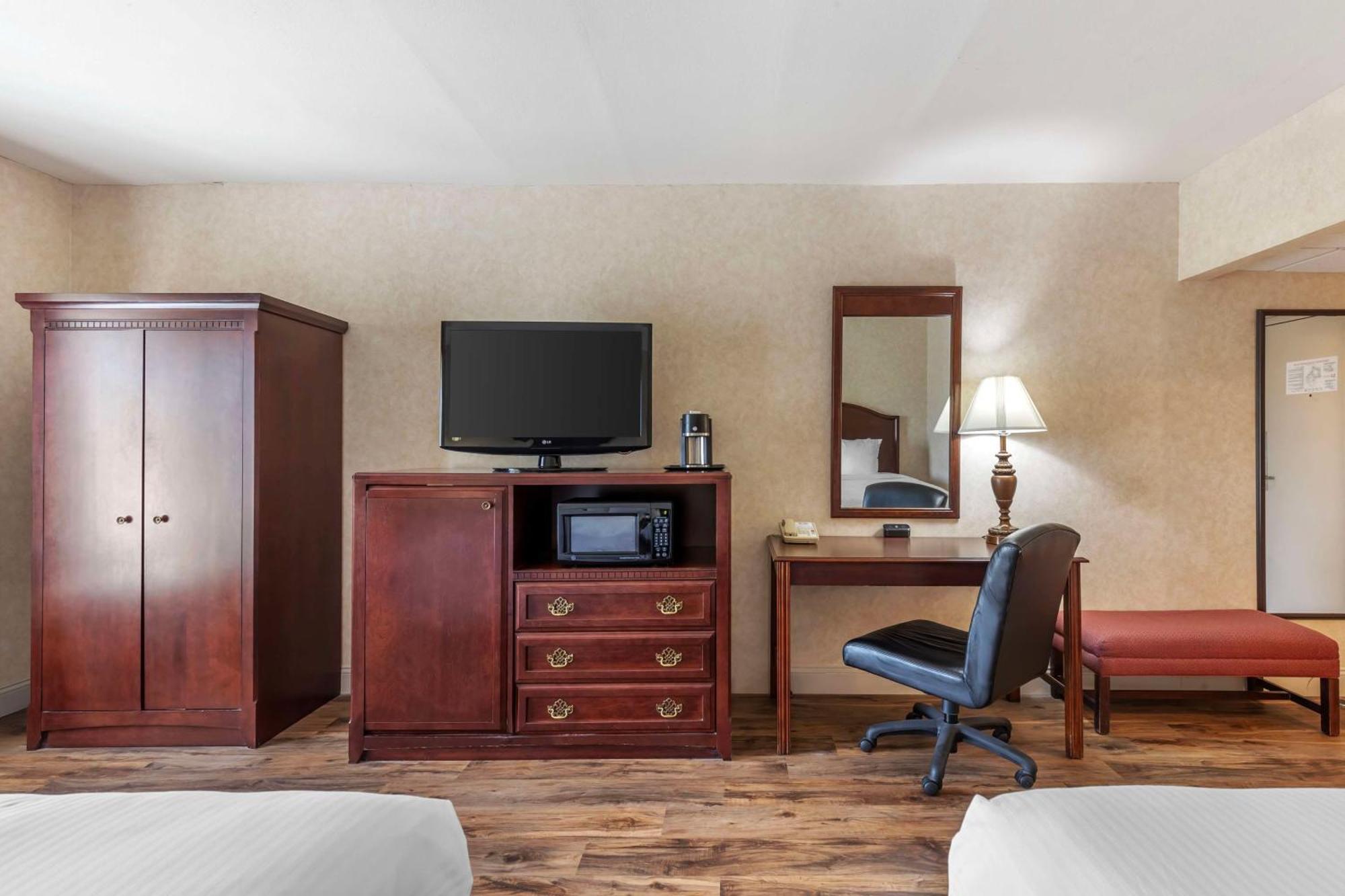 Best Western Plus Steeplegate Inn Ντάβενπορτ Εξωτερικό φωτογραφία