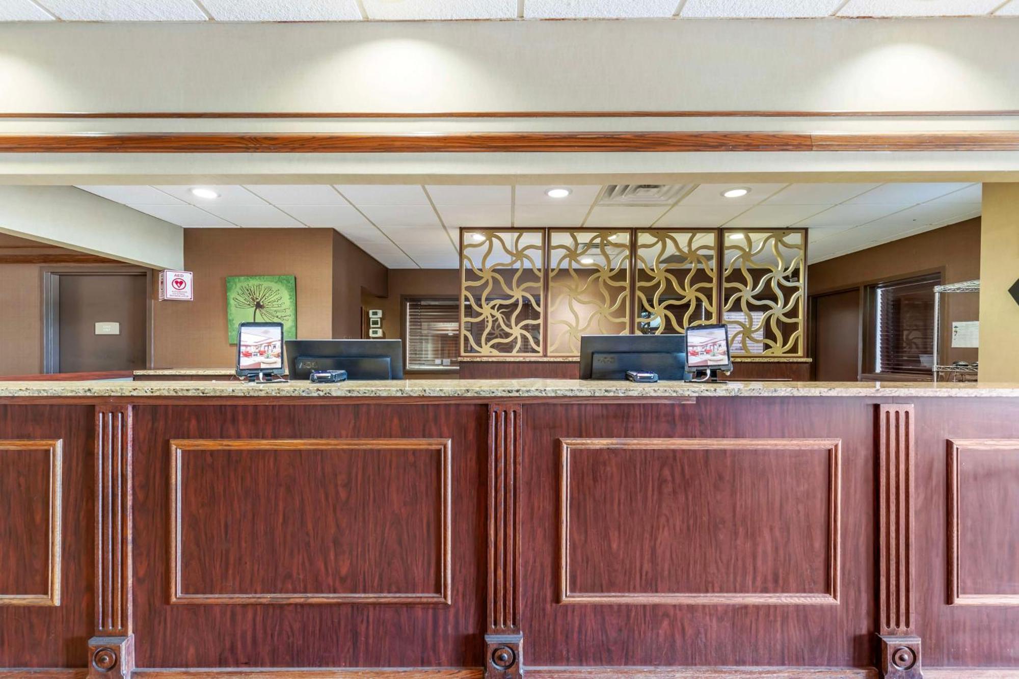 Best Western Plus Steeplegate Inn Ντάβενπορτ Εξωτερικό φωτογραφία