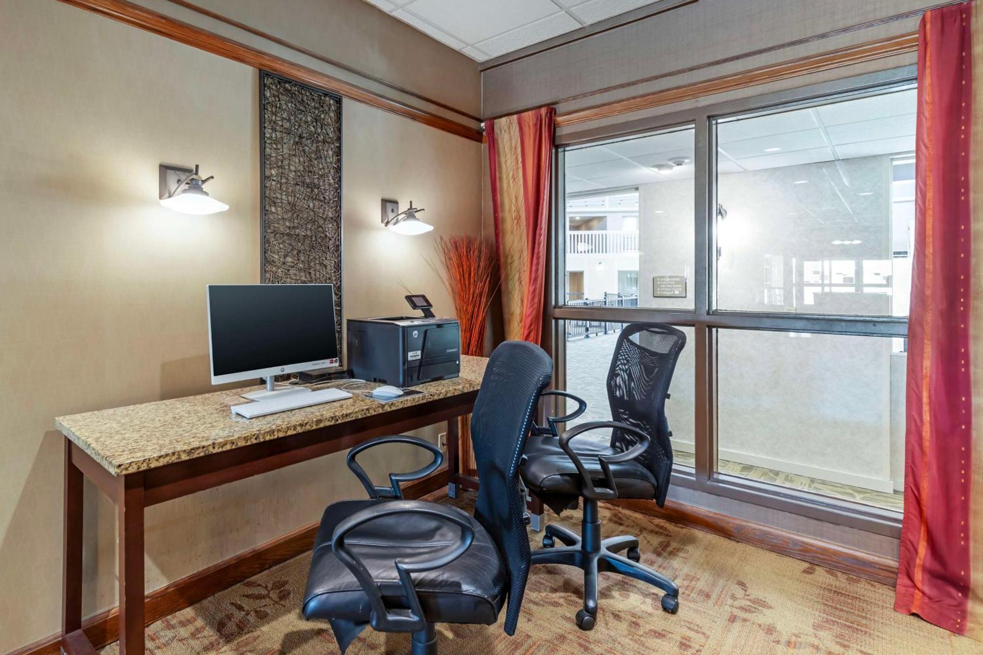 Best Western Plus Steeplegate Inn Ντάβενπορτ Εξωτερικό φωτογραφία