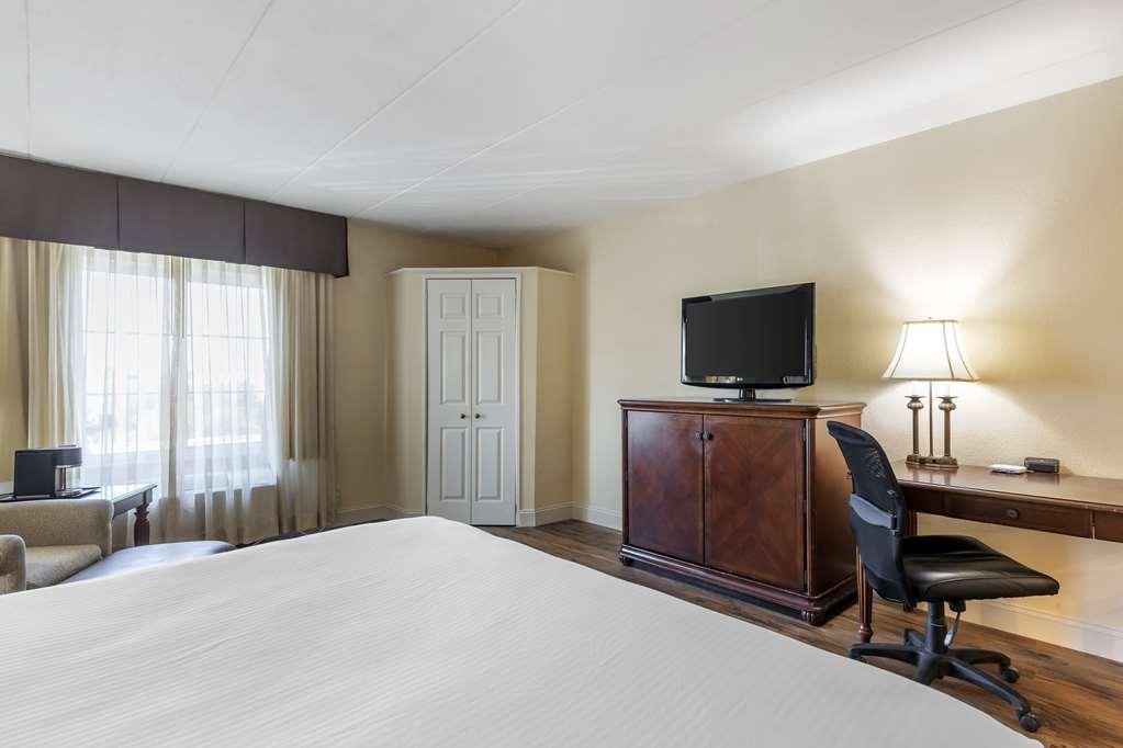 Best Western Plus Steeplegate Inn Ντάβενπορτ Δωμάτιο φωτογραφία